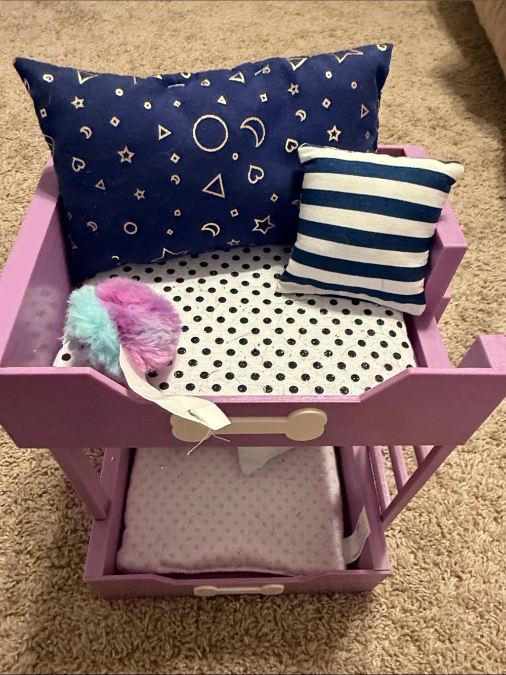 VEUC American Girl Purple Wooden Pet Bunk Bed with Navy & Striped Pillows